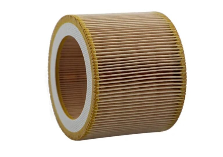 1613900100 Air Filter Display Photo by Atlas Copco