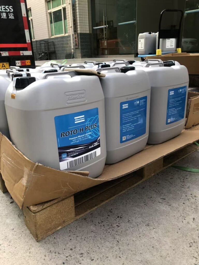 2901170200 Oil for Atlas Copco Compressor Photo