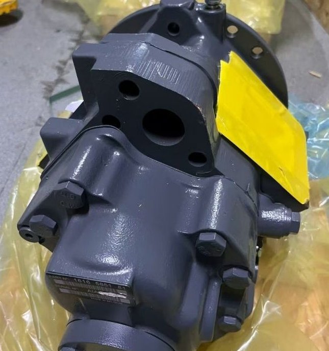 Atlas Copco 1616725880 O.I.S. J-34 SERVICE ELEMENT Air End Parts display