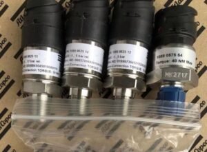 Product Image – Atlas Copco 1089057528 Pressure Transducer