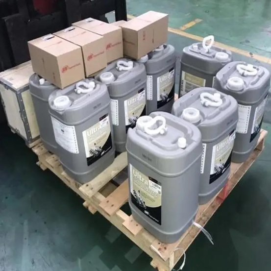 Side profile – Ingersoll Rand Grease 38034914