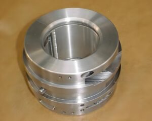 Bearing cage and rollers detail – 39437595